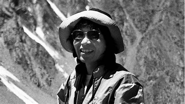 Female Explorers In The Wild