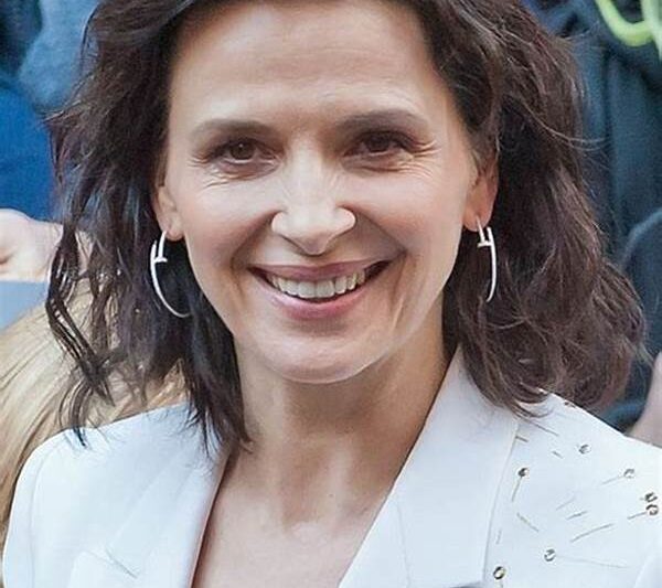 Acclaimed Female Actors With Dual Honors